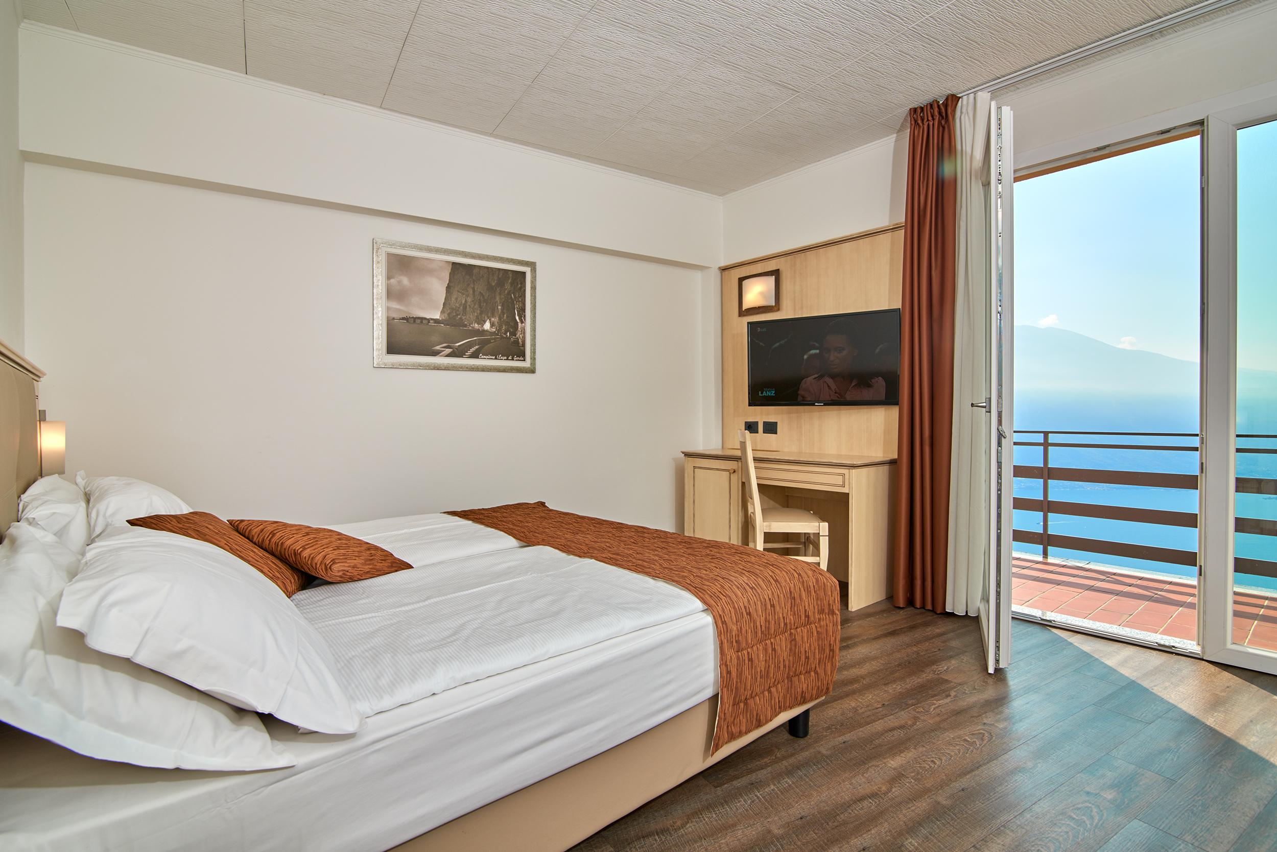 Hotel Le Balze - Aktiv & Wellness Tremosine Екстериор снимка