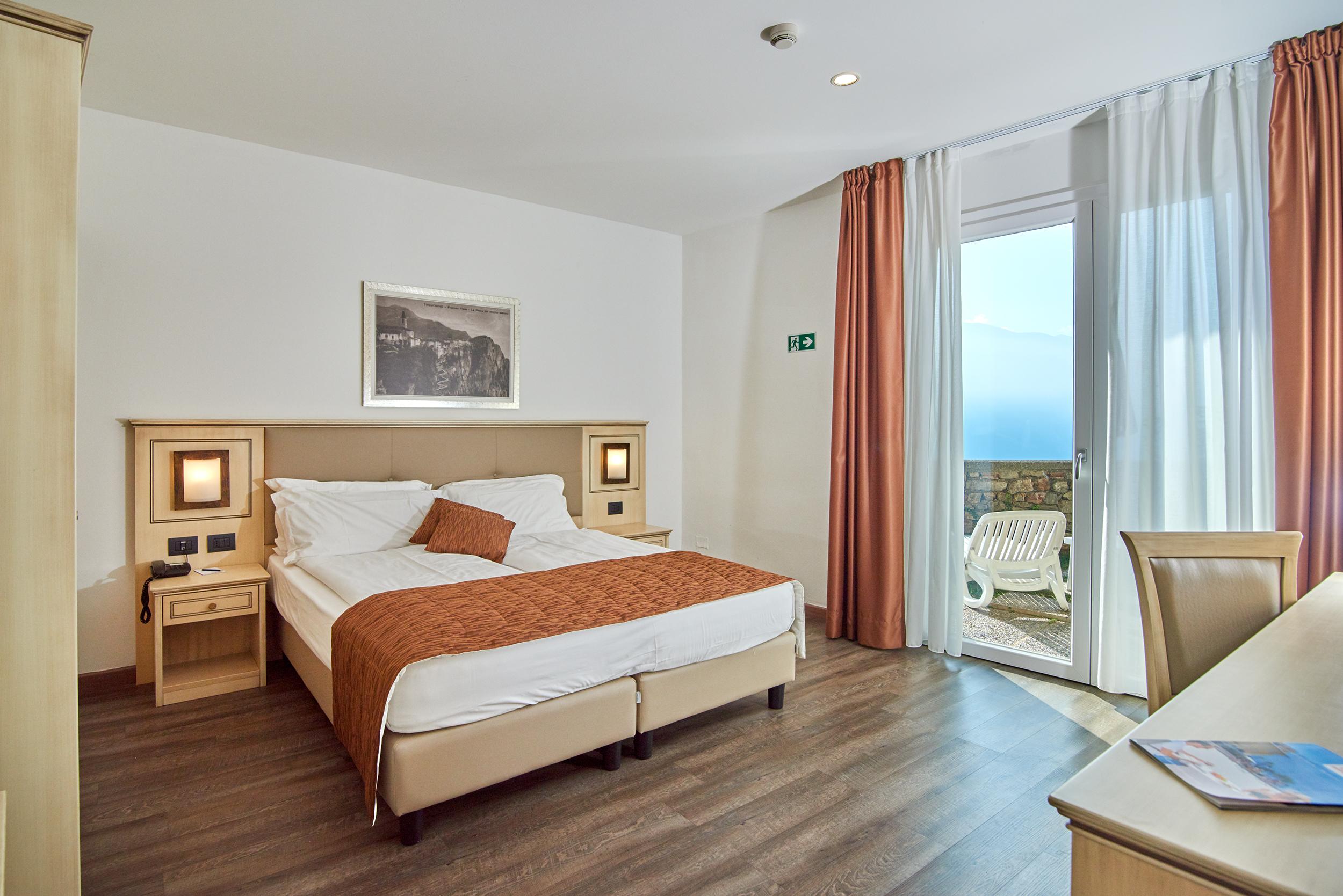 Hotel Le Balze - Aktiv & Wellness Tremosine Екстериор снимка
