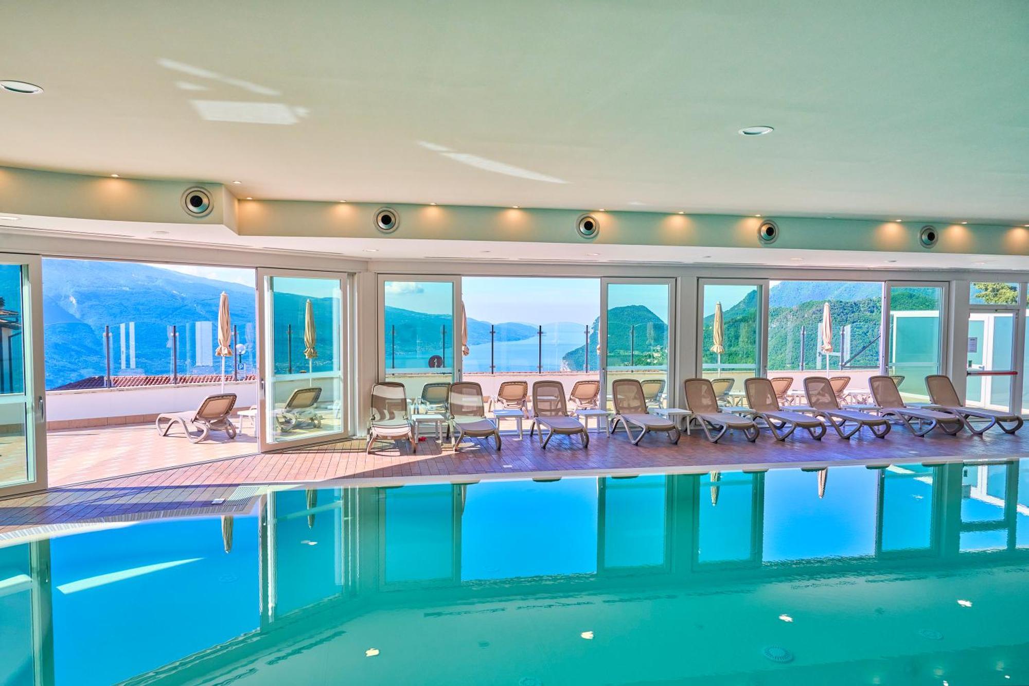 Hotel Le Balze - Aktiv & Wellness Tremosine Екстериор снимка