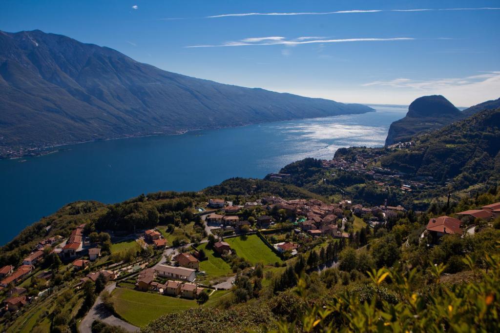 Hotel Le Balze - Aktiv & Wellness Tremosine Екстериор снимка