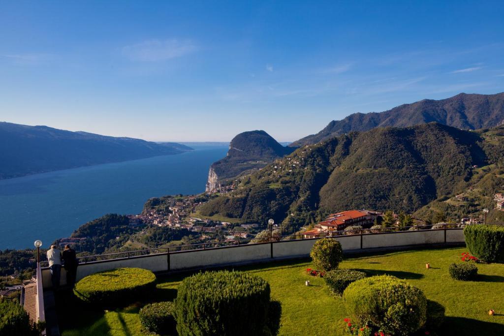 Hotel Le Balze - Aktiv & Wellness Tremosine Екстериор снимка